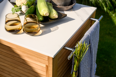 Figalia outdoor Kitchen Natural colored/white