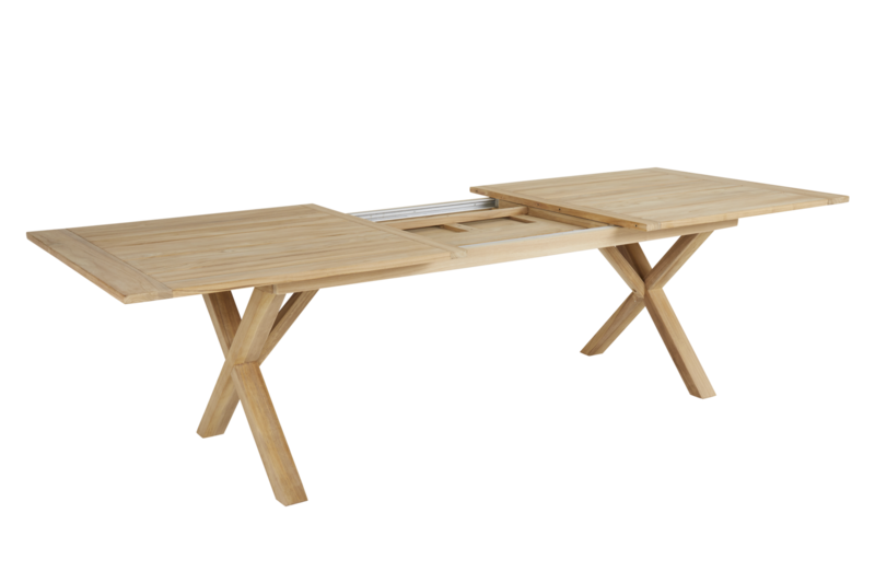 Brutus dining table Natural color